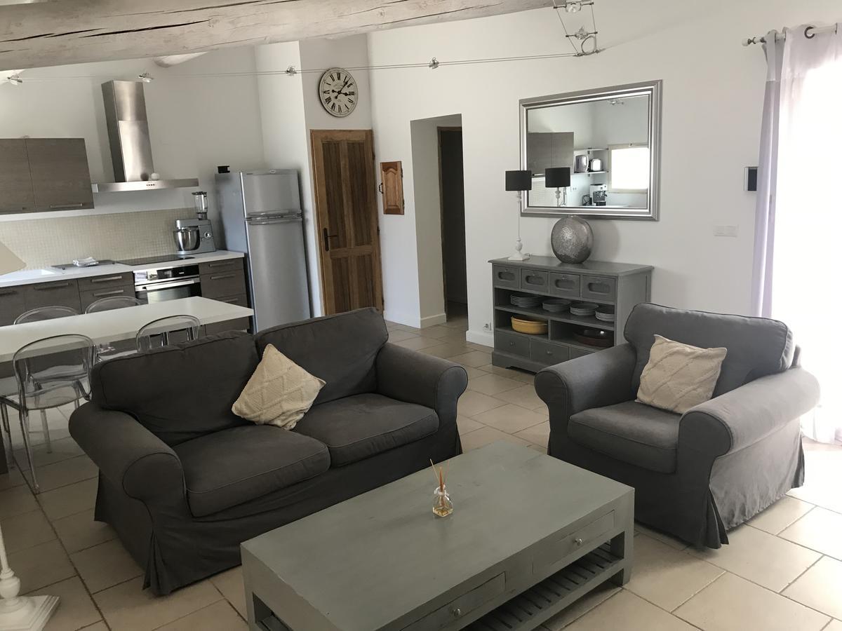 Bed and Breakfast Mas Des Limites Rognonas Zewnętrze zdjęcie