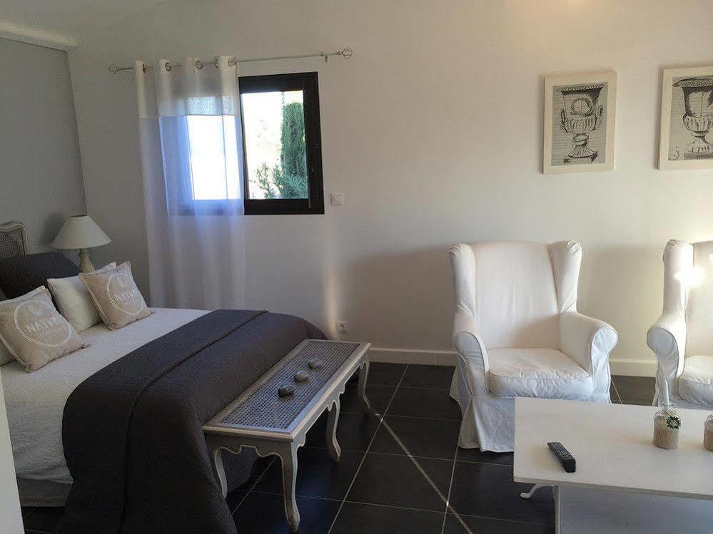 Bed and Breakfast Mas Des Limites Rognonas Zewnętrze zdjęcie