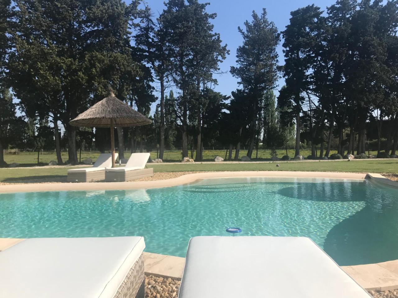 Bed and Breakfast Mas Des Limites Rognonas Zewnętrze zdjęcie